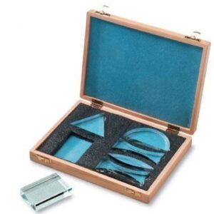 סט פריזמות בקופסה